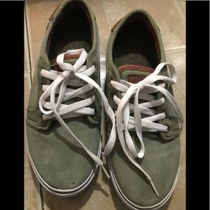 Fallen Sneakers in Good condition